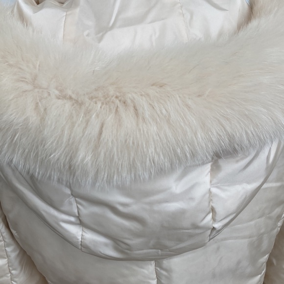 Cole Haan Puffer Coat - Picture 5 of 8